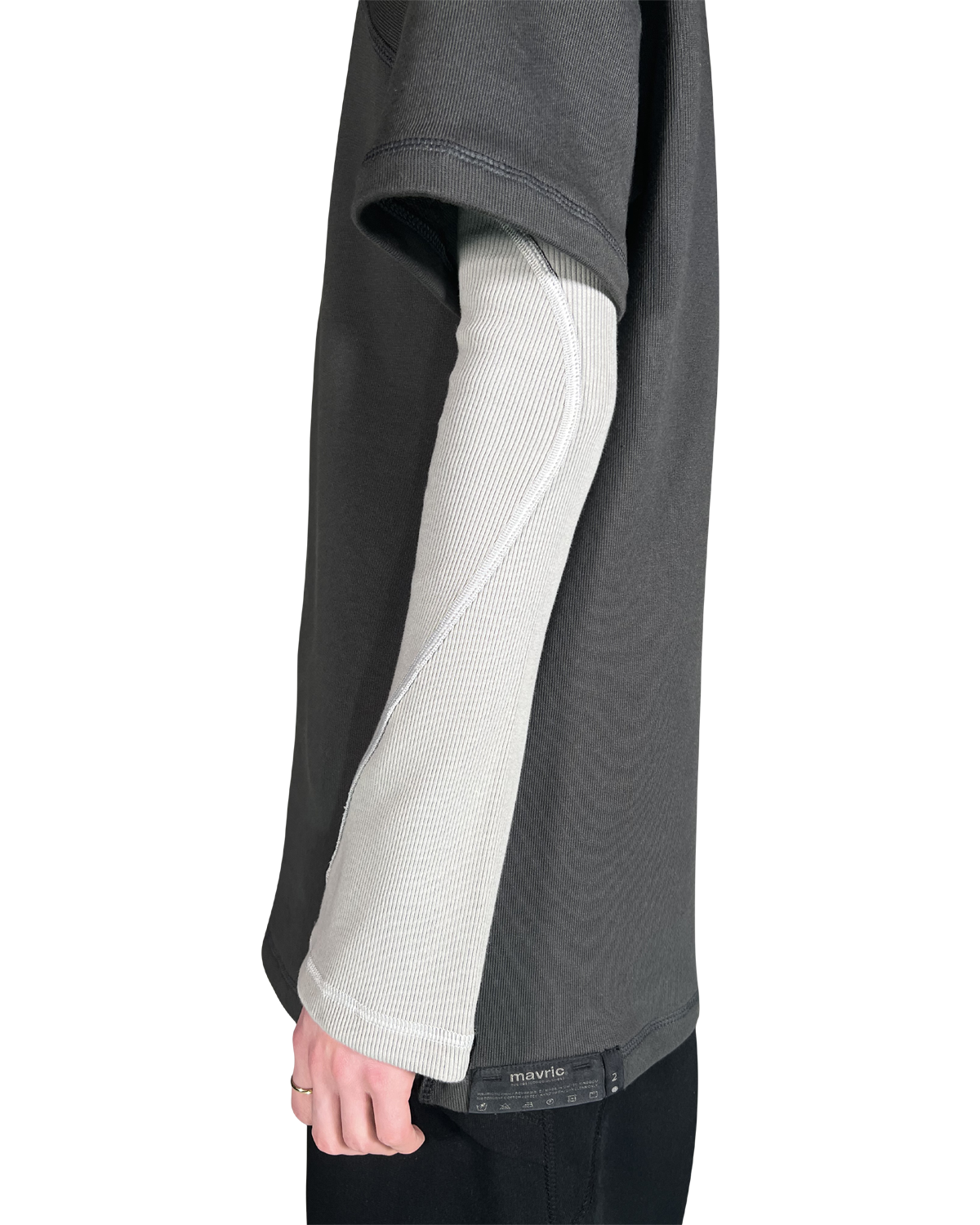 mavric detachable sleeves